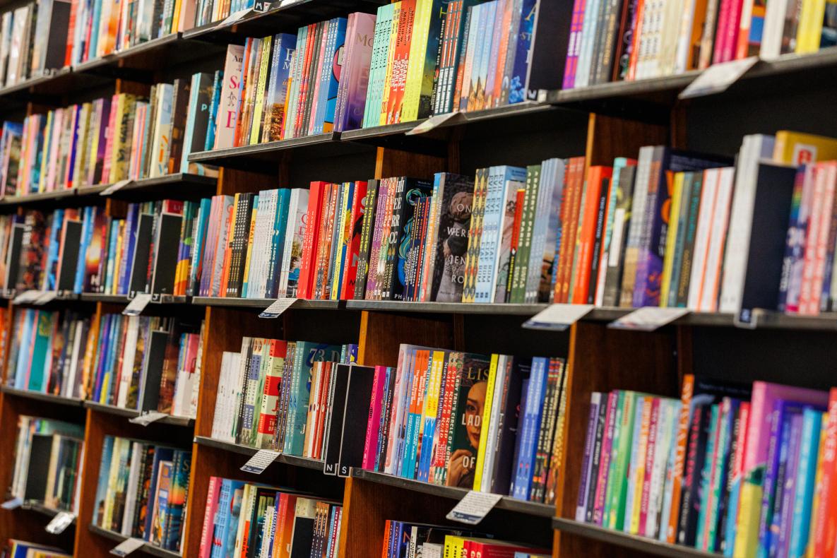 Collins_Booksellers Collins_Club BANNER